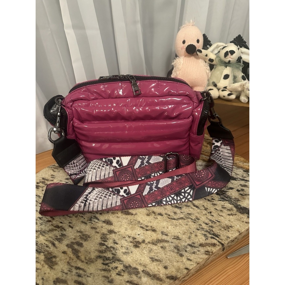 Think Roylen Pink Patent Crossbody Quilted Metallic Luxe 11L6H4W Adjust Strap 50